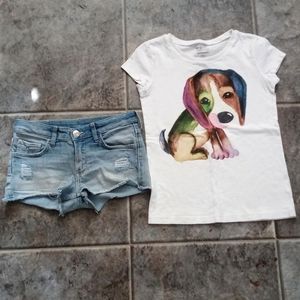 Denim shorts & T-shirt